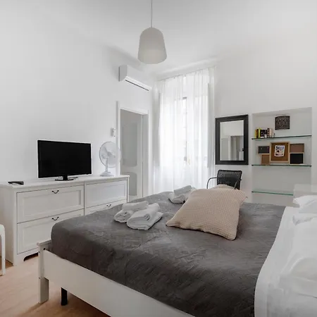 Melo Modern * Μπάρι