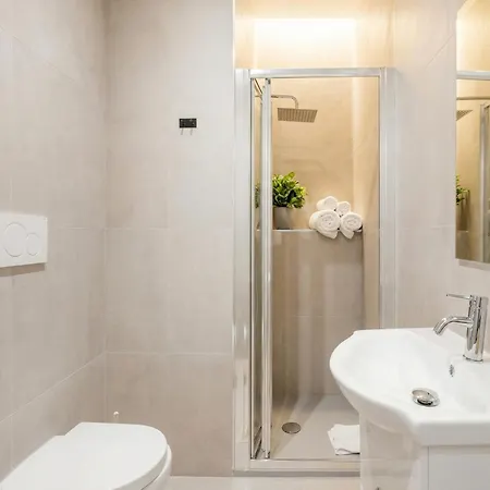 Melo Modern Appartement Bari